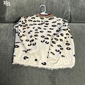 Boutique size medium, super fun, unique color I’m all about it